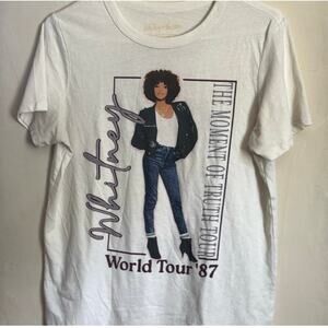WHITNEY HOUSTON TOUR GRAPHIC tshirt size XL
